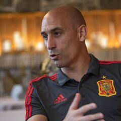 Luis Rubiales: "España merece más que nadie ser campeona"