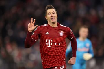 8 de marzo 2022 | Bayern Munich vs Salzburgo (7-1) | Minuto 12, 21 y 23