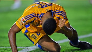 Joaquim Pereira of Tigres during the Semi-Final first leg match between Tigres UANL and Toluca  as part of the Liga BBVA MX, Torneo Clausura 2025 at Universitario Stadium on May 14, 2025 in Monterrey, Nuevo Leon, Mexico.