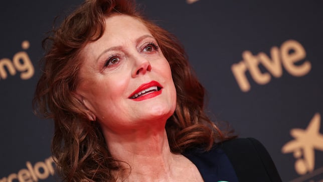 Susan Sarandon elogia a Pedro Sánchez en los Premios Goya: “Habla con tanta lucidez moral que me ayuda”