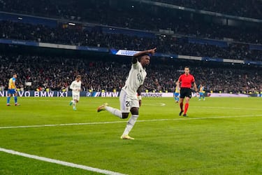 Vinícius all but confirms his breakup with Nike