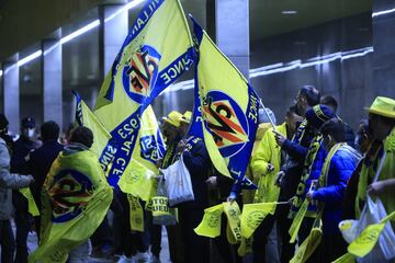 Aficionados del Villarreal.