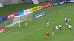 Esta atajada de Torgnascioli postula a las mejores en la historia del fútbol chileno: ¡locura en el Maracaná!