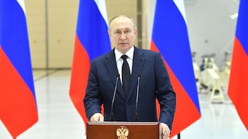 HANDOUT - 12 April 2022, Russia, Tsiolkovsky: Russian President Vladimir Putin speaks during a visit to the Vostochny cosmodrome outside the city of Tsiolkovsky. Photo: -/Kremlin/dpa - ATTENTION: editorial use only and only if the credit mentioned above i