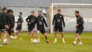 Adrián López durante el entrenamiento del pasado jueves.