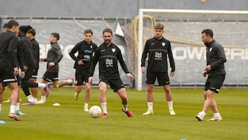 Adri&aacute;n L&oacute;pez durante el entrenamiento del pasado jueves.