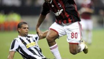 <b>Ultimátum</b>. Leonardo, técnico de AC Milán, le ha lanzado un ultimátum a su jugador franquicia, Ronaldinho, para que recupere su antiguo nivel