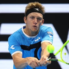 Davidovich debuta con derrota ante el favorito De Miñaur