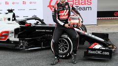 Modelo: VF-20 Formula One | Pilotos: Romain Grosjean y Kevin Magnussen. 