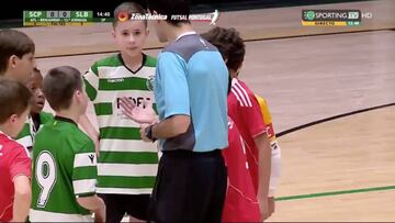 Que no se contaminen nunca de los vicios del profesionalismo: el detalle de estos benjamines impensable en adultos