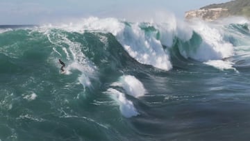 Surfista en Cape Solander
