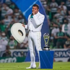 Habrá multa por alteración del Himno Nacional en la final