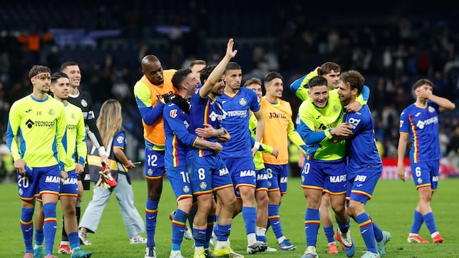 Del abismo al cielo en 74 días