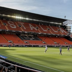 Mestalla ya no es un fortín y el Getafe se siente como en casa