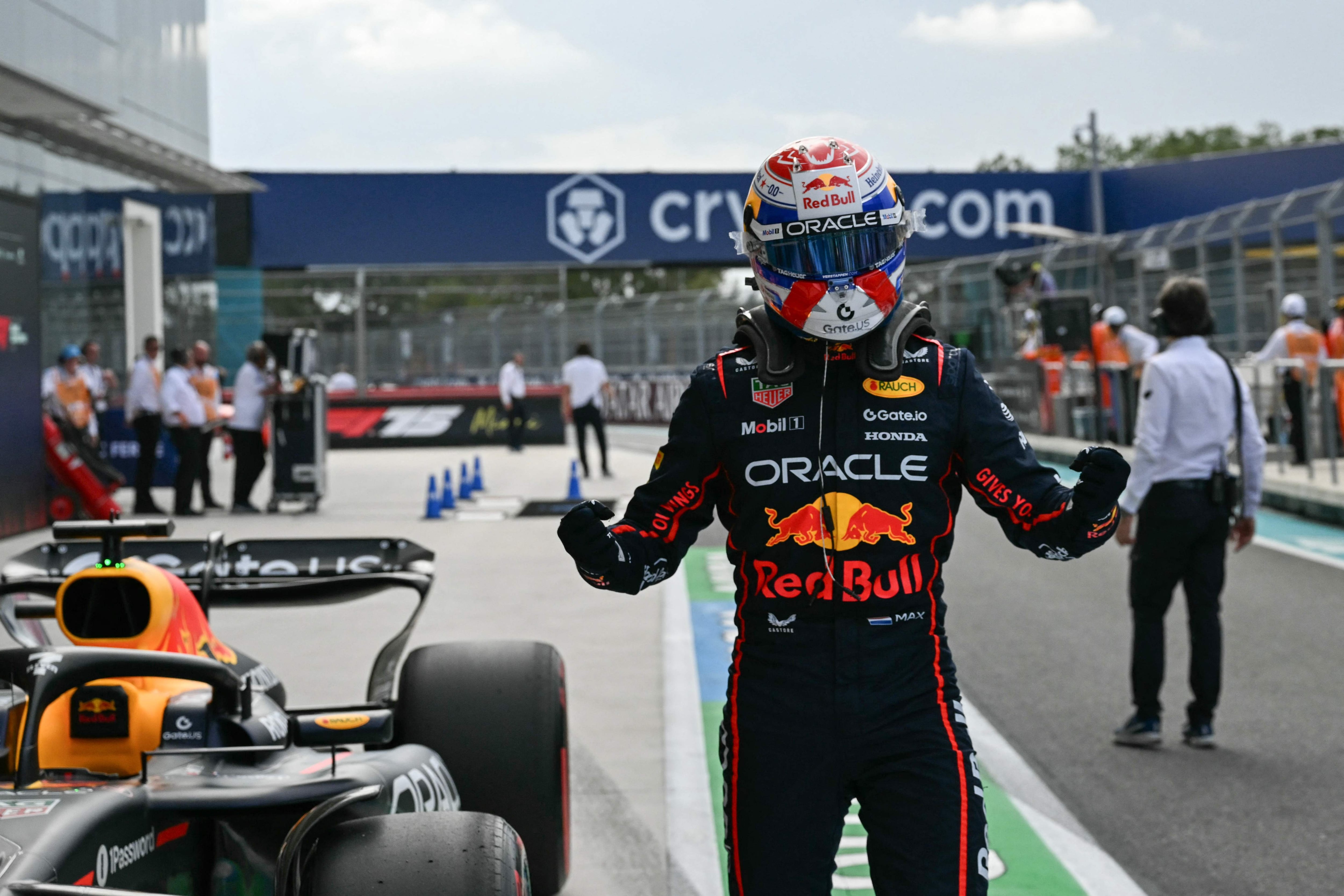 Verstappen da una leccin, Sainz se redime y Alonso sufre