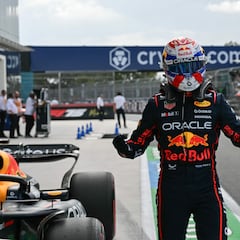 Verstappen da una lección, Sainz se redime y Alonso sufre