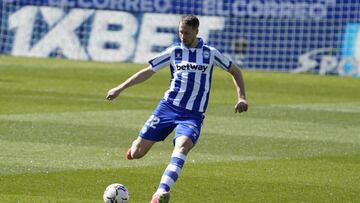 Lejeune regresa al Alavés.