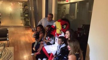 Gran gesto: Atlanta ficha por un d¨ªa a un ni?o con leucemia