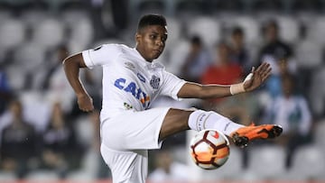 Rodrygo dejar&aacute; en julio el Santos, donde est&aacute; cedido, por el Real Madrid.