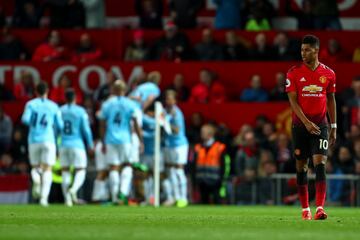 Manchester United y Manchester City se enfrentaron en la jornada por la Premier League. El partido terminó 2-0 a favor del equipo dirigido por Pep Guardiola. 