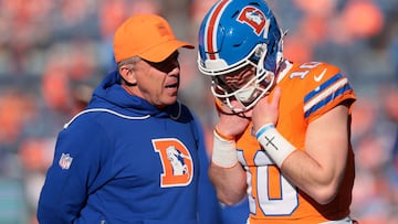 With Bo Nix sidelined, the Broncos aren’t just looking to Jarrett Stidham to save the season. They’re looking to their head coach Sean Payton.