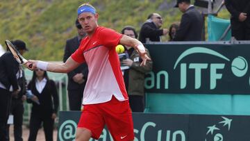 Giraldo remonta ante Jarry y Colombia toma ventaja ante Chile