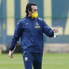 Gerard cambia de accesorios para retar a un Osasuna sin gol