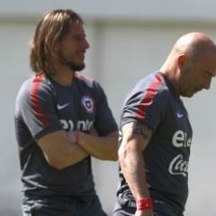 Sampaoli sella salida de Beccacece: "Racing o la U se llevarán un gran profesional"