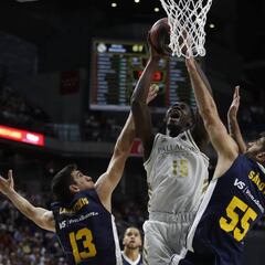 Garuba tira la puerta: 13 puntos, 10 rebotes y 24 de valoración