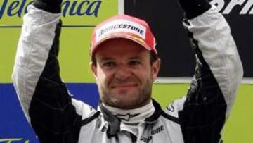 <b>ULTIMÁTUM.</b> El piloto brasileño Rubens Barrichello amenazó con dejar la Fórmula uno si detecta favores al británico Jenson Button por parte del equipo Brawn GP.