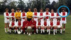 Barry Hulshoff con el Ajax en 1972.