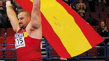 <b>HISTÓRICO.</B> Es la primera vez que un atleta español gana un título mundial en sala.