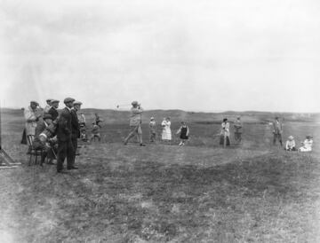 Nadie ha ganado el Open más veces que el inglés Harry Vardon, inventor del grip o agarre de los palos más popular hoy en día. Vardon sumó seis triunfos entre 1896 y 1914.