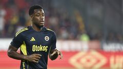 Revelan la cifra real que paga Fenerbahce por Jhon Durán