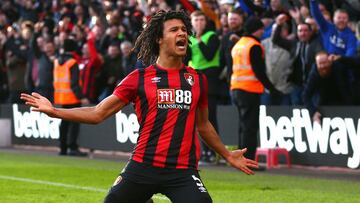 Manchester City sign Nathan Ake