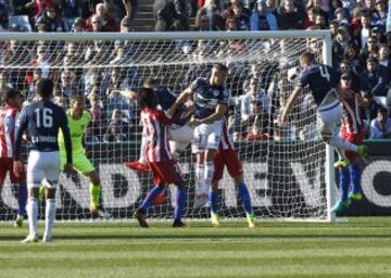 Gol 1-0 de Ansell para los de Melbourne.