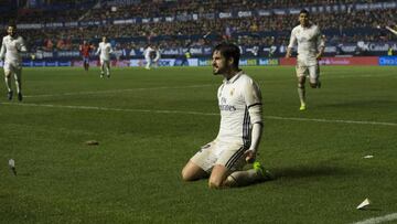 Así celebró Isco el segundo gol del Madrid.