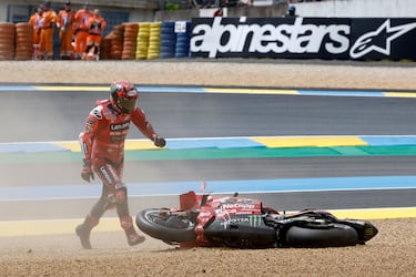Ducati se vuelca con Bagnaia