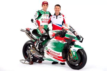 Zarco, uno de los pilotos ya más experimentados de la parrilla, llega al Castrol LCR Honda para sustituir a Álex Rins. El español rescindió su contrato, que era de dos años, al llegarle la oferta para el equipo oficial de Yamaha, por lo que el equipo de Lucio Cecchinello tuvo que tirar de un nuevo peso pesado que llega, al igual que el de Barcelona, también con un contrato directo con Honda, para asegurarse los mejores materiales durante el año para seguir desarrollando una moto que, tras los primeros test del año, tiene mejor pinta.