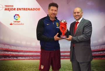 El Cholo picks up the Manager of the month award