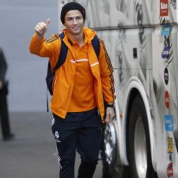 Cristiano, sonriente, antes de concentrarse y pasar la noche en la Valdebebas.