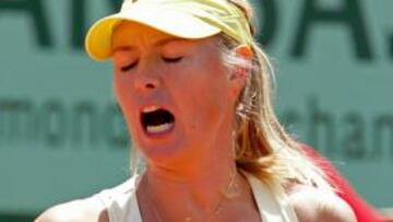 Sharapova se impuso a la croata Marjana Lucic por 6-3 y 6-0 en 56 minutos.