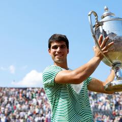 Who is the youngest male player to win Wimbledon?