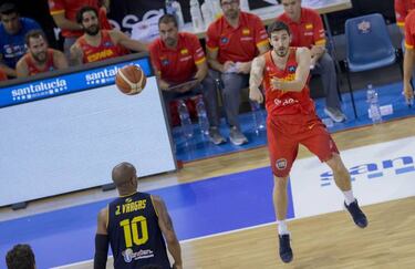 Vives, Sastre y Oriola apuntan a completar los 12 del Eurobasket