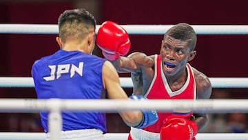 03 August 2021, Japan, Tokyo: Colombia&#039;s Yuberjen Martinez (R) and Japan&#039;s Ryomei Tanaka in action during the Men&#039;s Heavy (48-52kg) quarterfinal 1 boxing match at the Kokugikan Arena, as part of the Tokyo 2020 Olympic Games. Photo: Kim Price/CSM via ZUMA Wire/dpa
 03/08/2021 ONLY FOR USE IN SPAIN