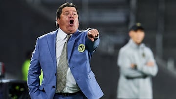 Miguel Herrera no es más el director técnico del América