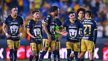 Rogelio FUnes Mori, Pablo Monroy, Nathanael Ananias, Leonardo Suarez, Piero Quispe pf Pumas during the 17th round match between Tigres UANL and Pumas UNAM as part of the Liga BBVA MX, Torneo Clausura 2025 at Universitario Stadium, on April 19, 2025 in Universitario, Mexico.