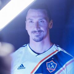 Así fue la grabación del vídeo de bienvenida de Zlatan