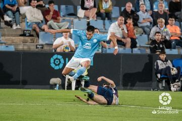 El jugador del equipo ibicenco adelantó a su equipo con un buen gol, aunque a su equipo no le valió para puntuar en Can Misses ante el Eibar.