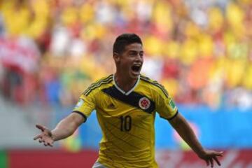 James Rodríguez celebra su gol.